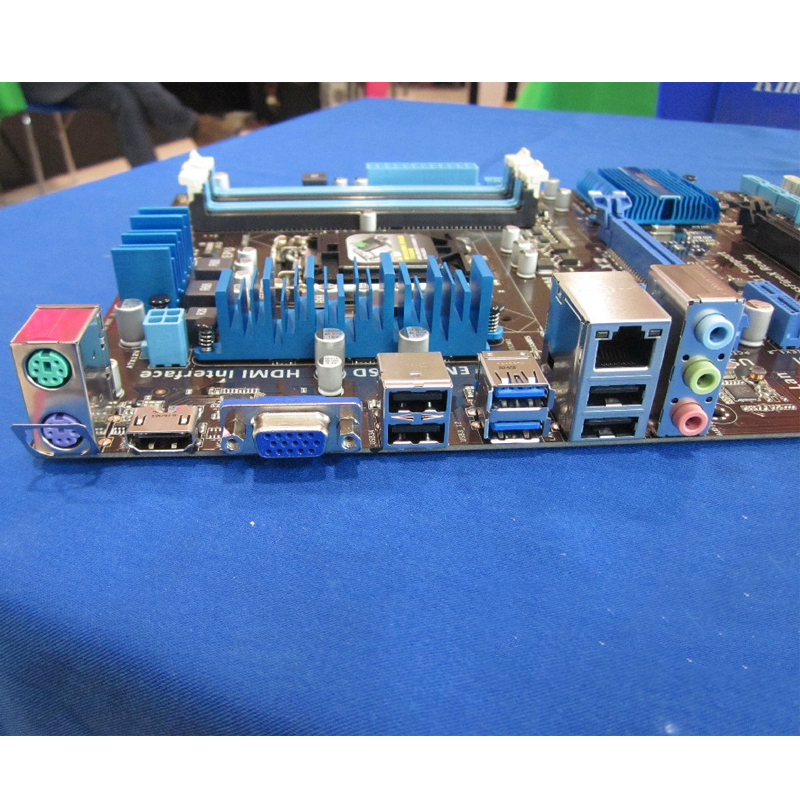 Placa base Asus P8Z77-v LX2, i - X870E Atx Motherboard reseña y precio